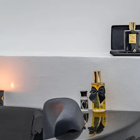 Black Diamond Suite-3